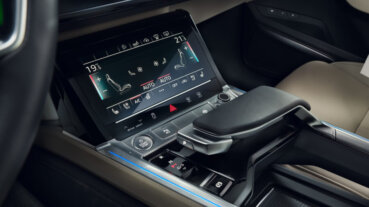 Audi pret Tesla - uzlādes sacīkstes 3