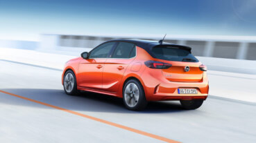 Opel atklāj elektrisko Corsa versiju 3
