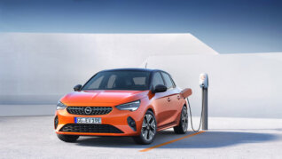 Latvijā pieejamie elektroauto salīdzināti plecu pie pleca [atjaunots 12/2020] Opel Corsa e 4