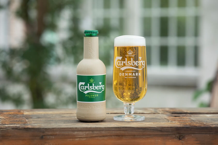 Carlsberg zaļās šķiedras pudele
