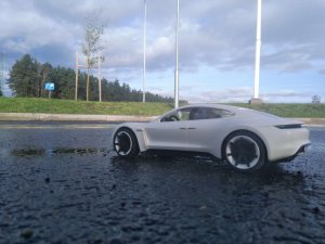 Porsche Mission E no Playmobil