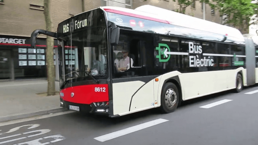 Barselonas elektriskais autobuss