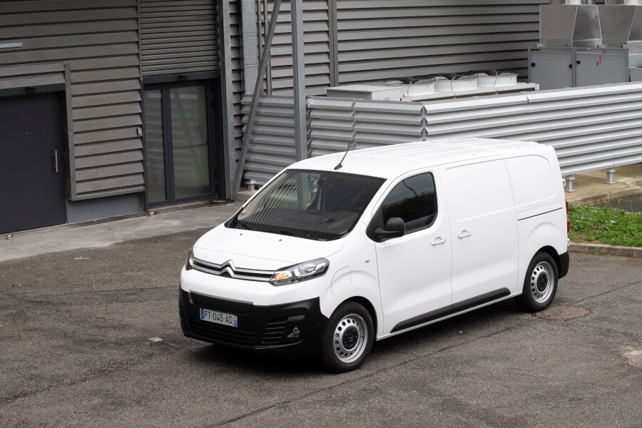 Citroën ë-Jumpy “2021.  The Compact Commercial Car of the Year Award