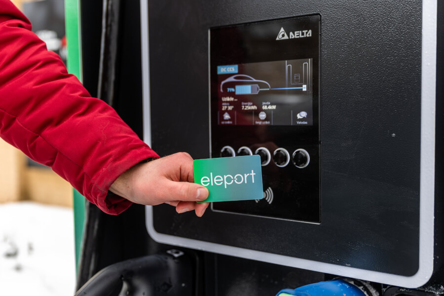Eleport 100kW uzlādes stacija Manufkatūrā