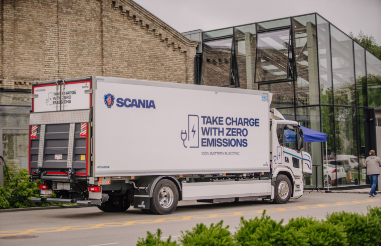 Scania konference par kravas automobiļu elektromobilitāti