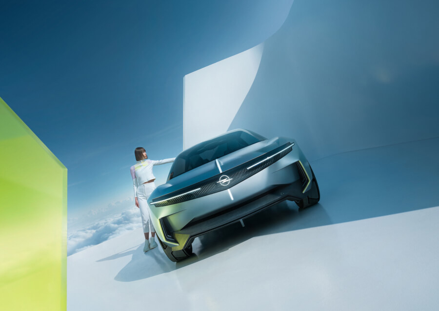 Opel Experimental: The Future of Individual Mobility – A Revolutionary Electric Crossover Concept