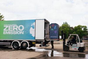 CleanR Grupa testē Scania elektrisko kravas automašīnu
