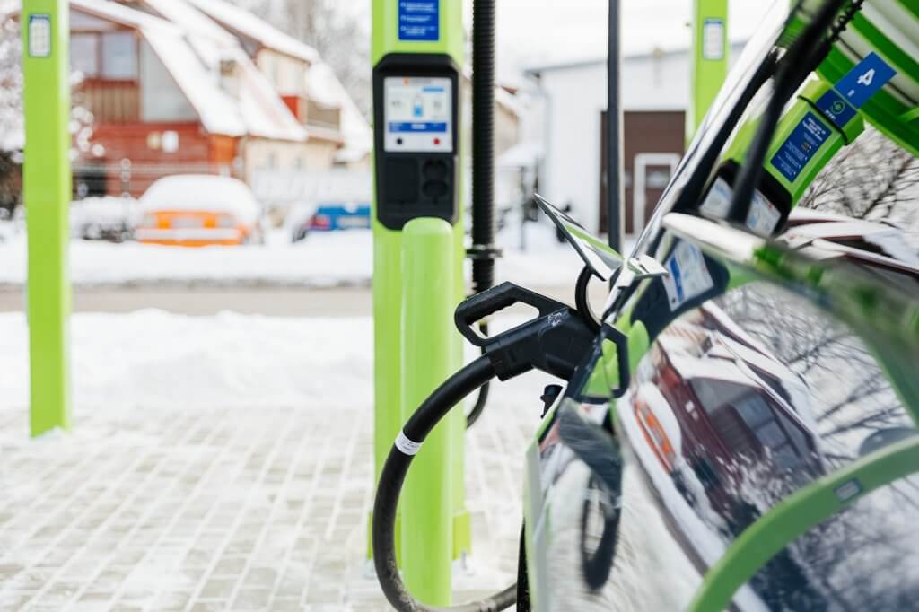 Neste MY Renewable Charge uzlādes stacija