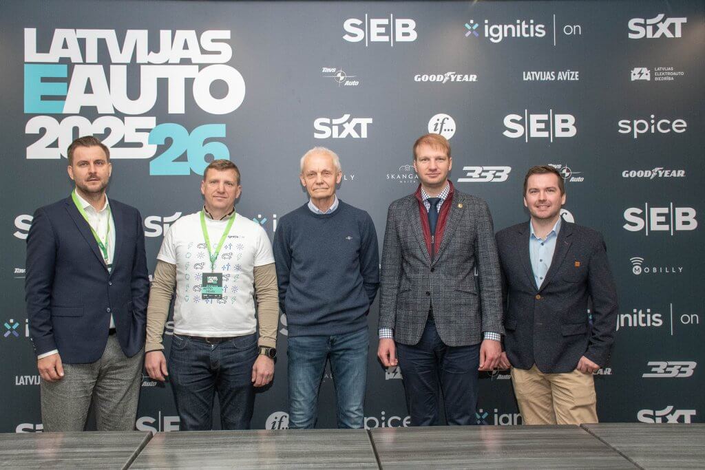 Latvijas e-auto 2025/26 atklāšanas panelis