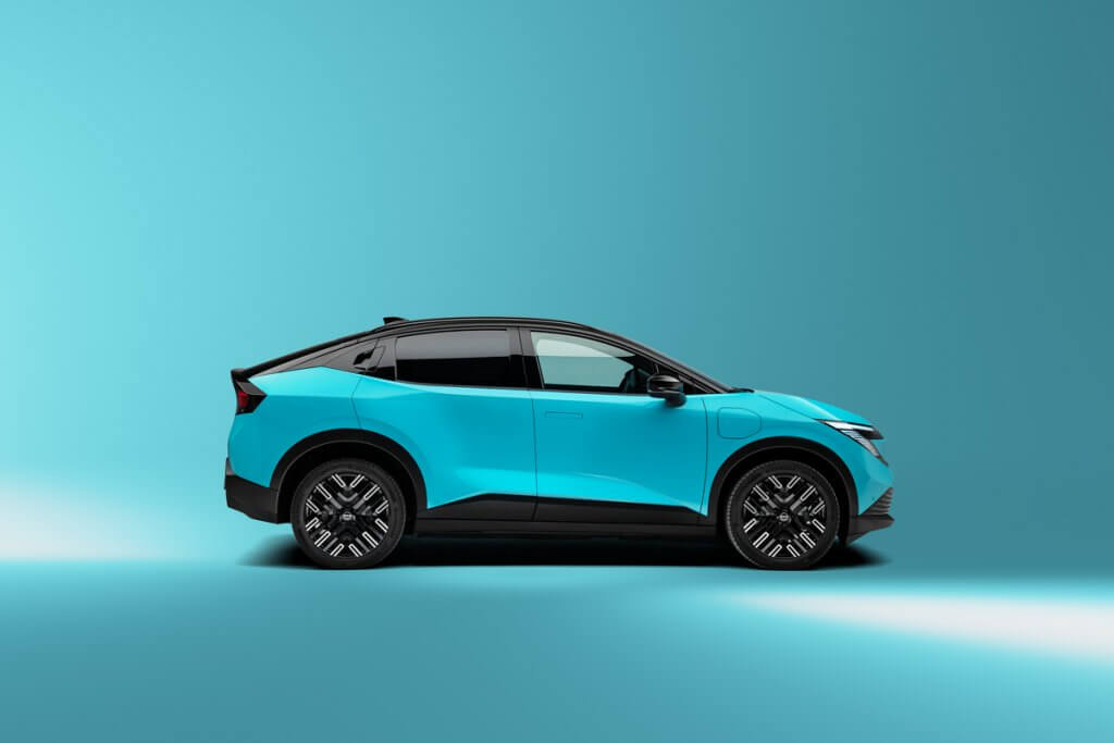 Nissan Leaf profile