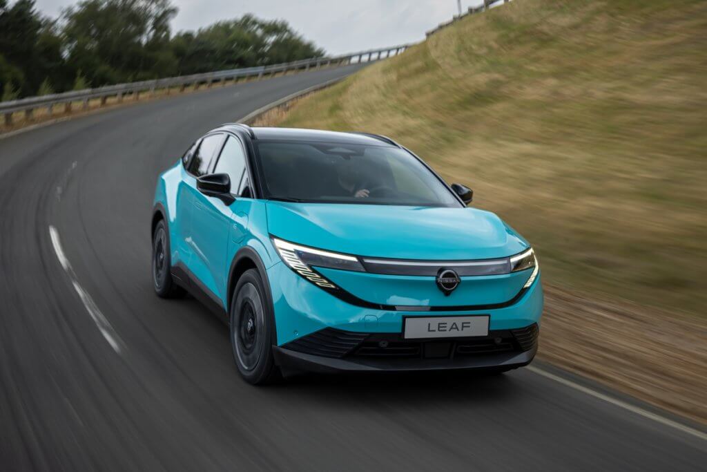 All new Nissan LEAF european specs details