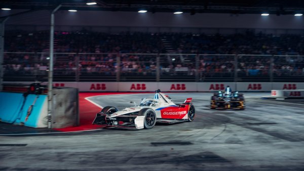 Porsche 99X Electric (#27), Jake Dennis, Andretti Formula E, 2025, Porsche AG
