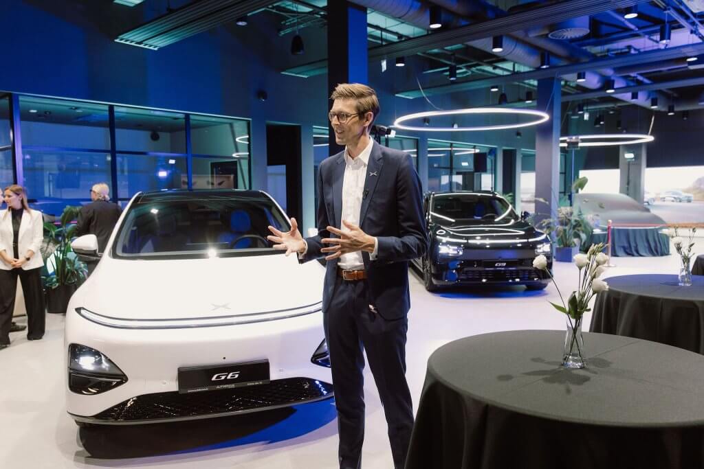 XPENG G6 and G9 @ Xpeng Center Riga opening