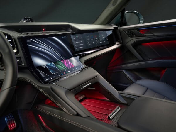 Porsche Cayenne Electric interior