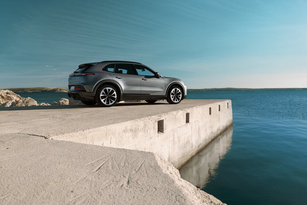 Porsche Cayenne Electric