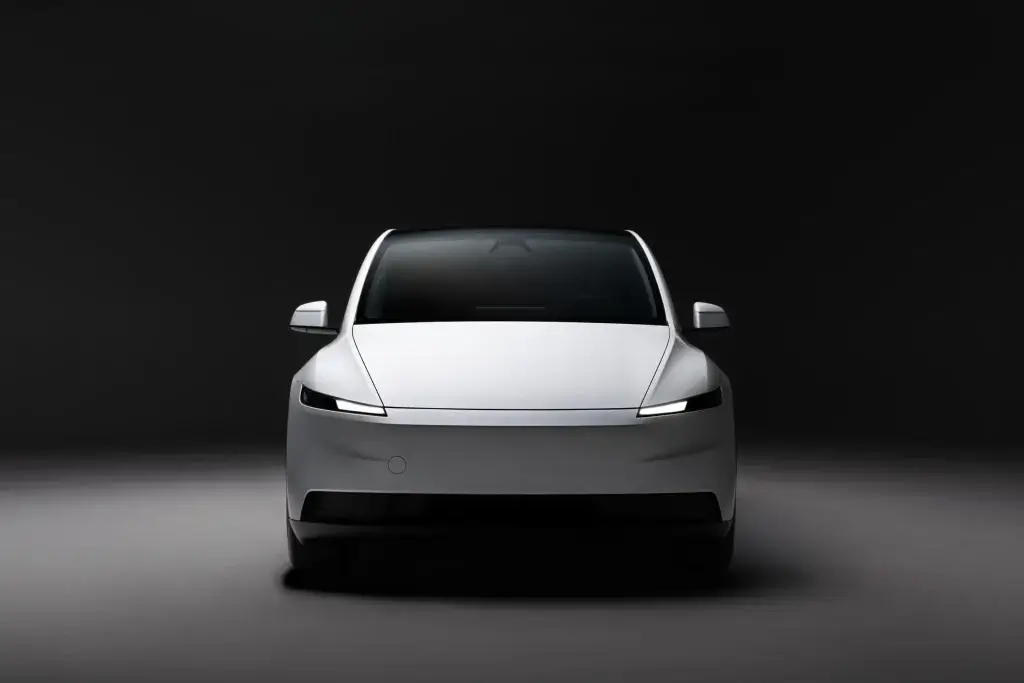 2026 Tesla Model Y Standard